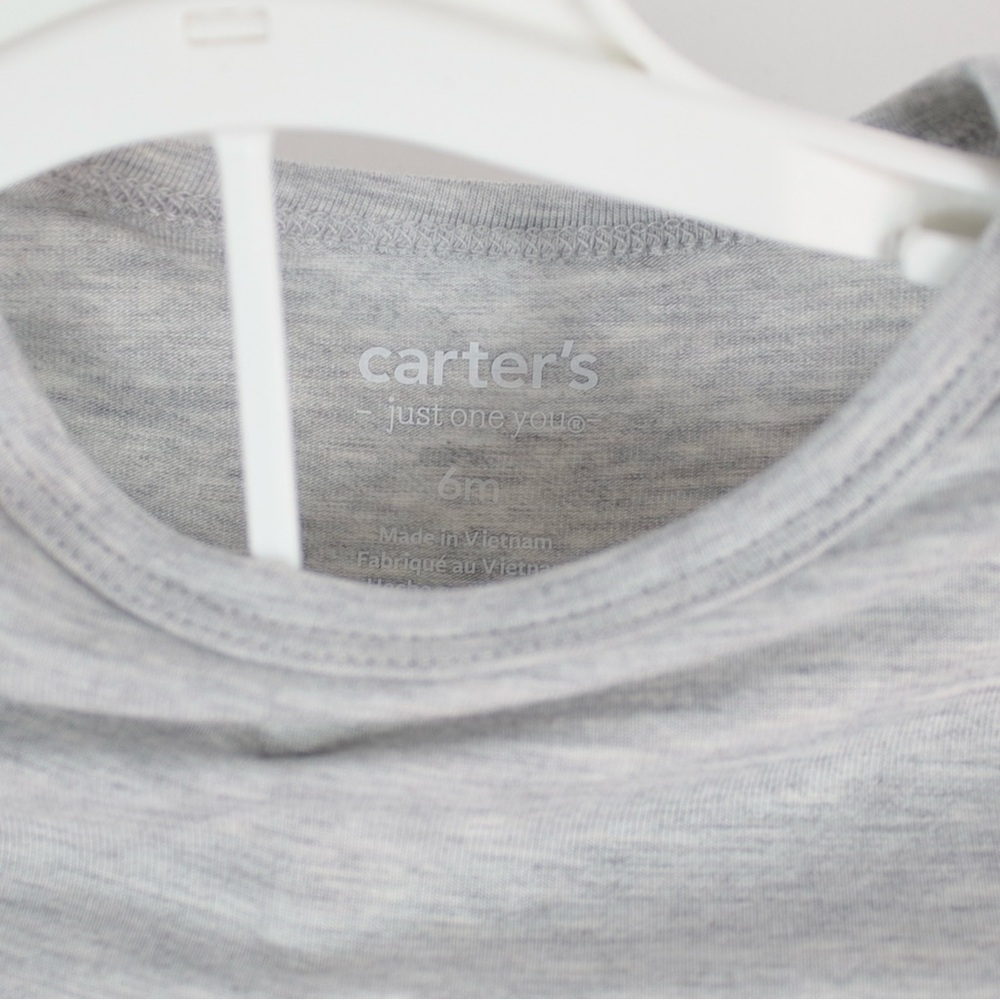 Carters Gray 2 Piece Long Sleeve Pajama Shirt & Pants Set Kids Size 6mo. - Picture 7 of 7